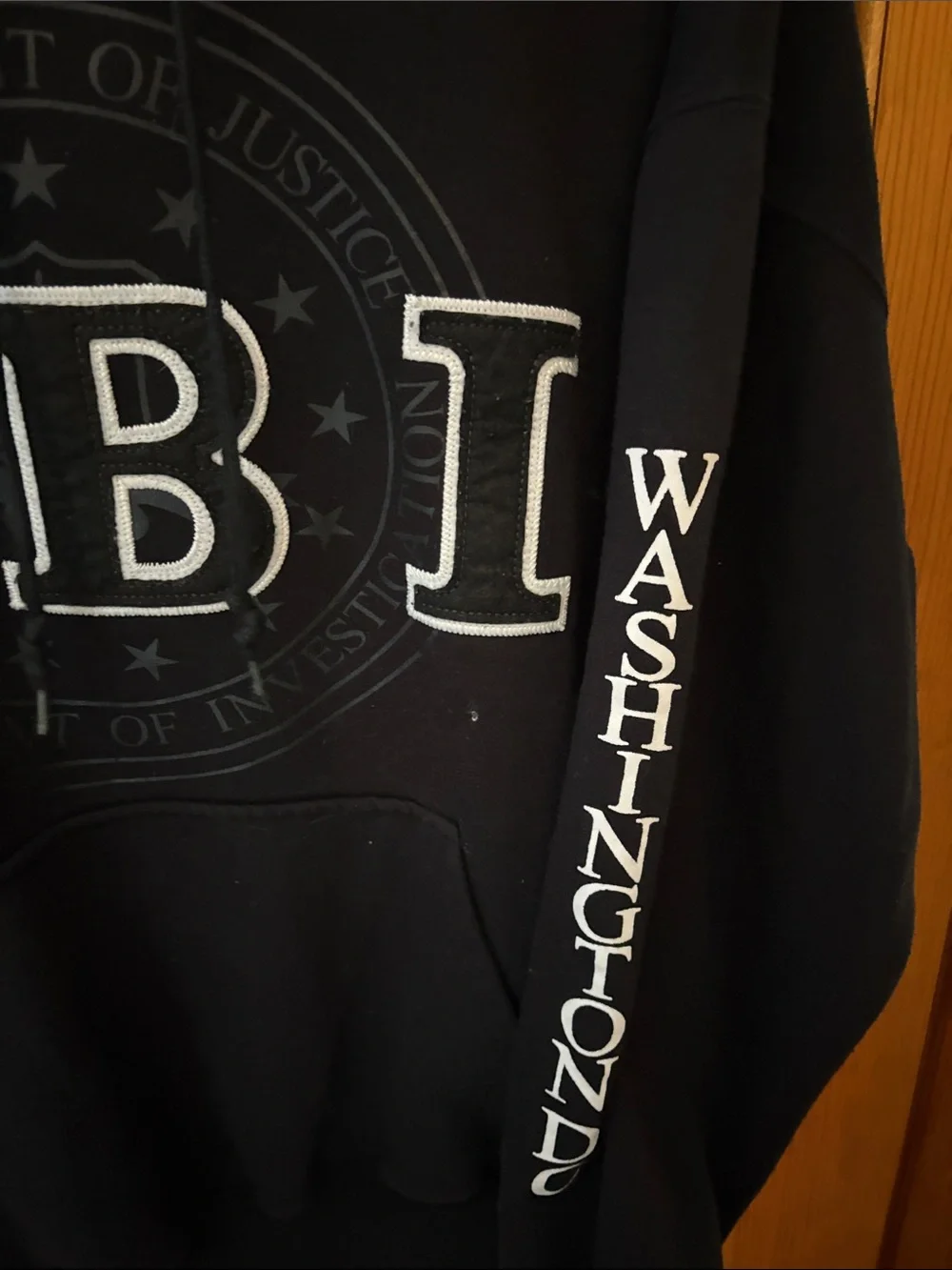 Triple Timber black pullover